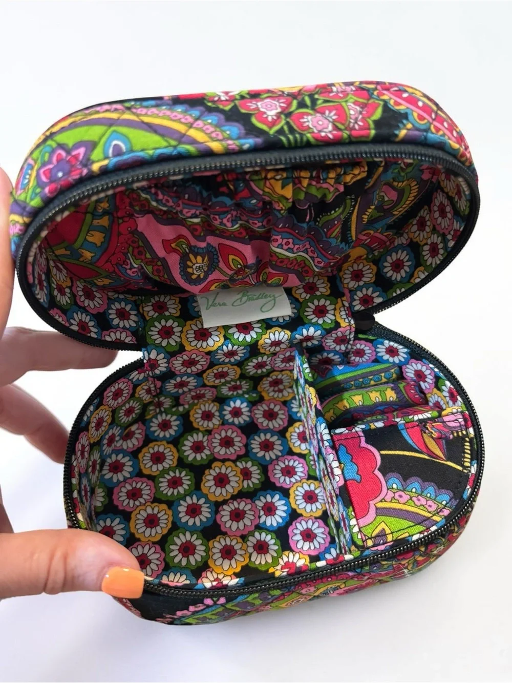 NWT Vera Bradley Symphony in Hue Retired Quilted Jewelry Case